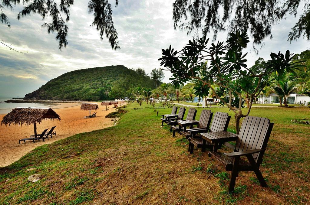 Sari Pacifica Resort & Spa, Sibu Island, Johor Pulau Sibu Exterior photo