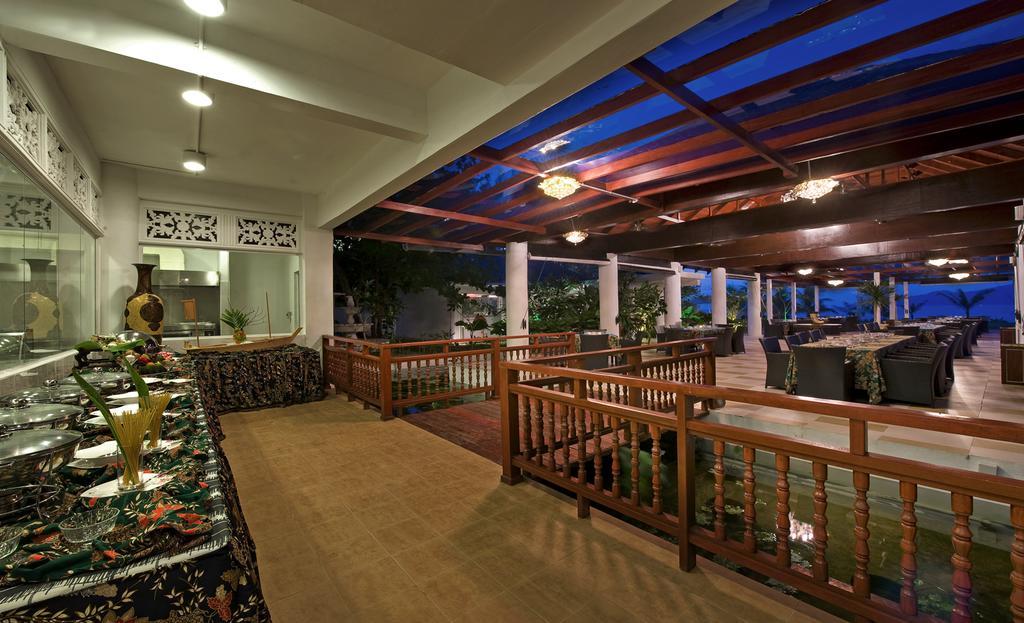 Sari Pacifica Resort & Spa, Sibu Island, Johor Pulau Sibu Exterior photo